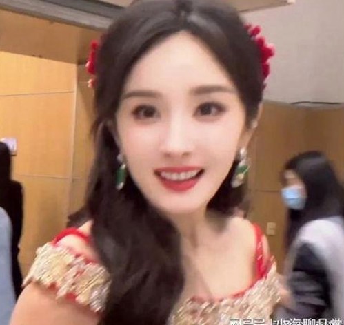 娱乐圈大瓜背后的吃瓜酱与群众心态变革