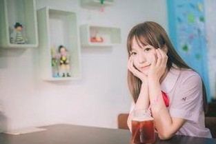 娱乐圈大瓜热议：董璇近照引怀孕猜测与吃瓜音乐文化解析