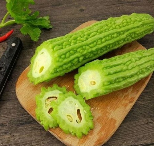 李小璐新风波引发热议，薛之谦搞笑视频助力吃瓜平台，中年吃瓜少女分享娱乐圈心得