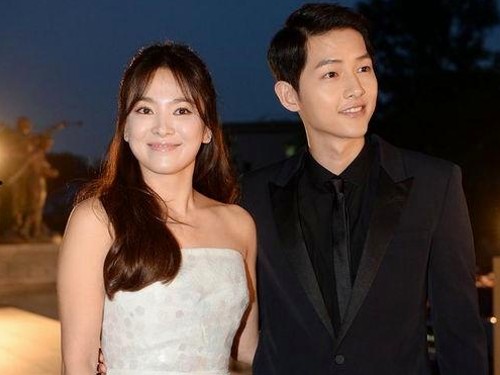 张蓝心写真火辣亮相，电影《绝地逃亡》贺岁档上线